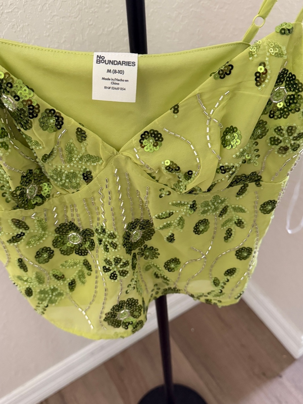 No Boundaries Lime Green Sequin Cami - Picture 2 of 3